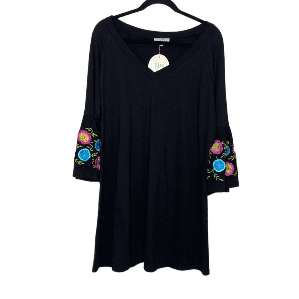 A & A Black Tunic Dress Layered and Embroidered Sleeves V Neck Size 1XL